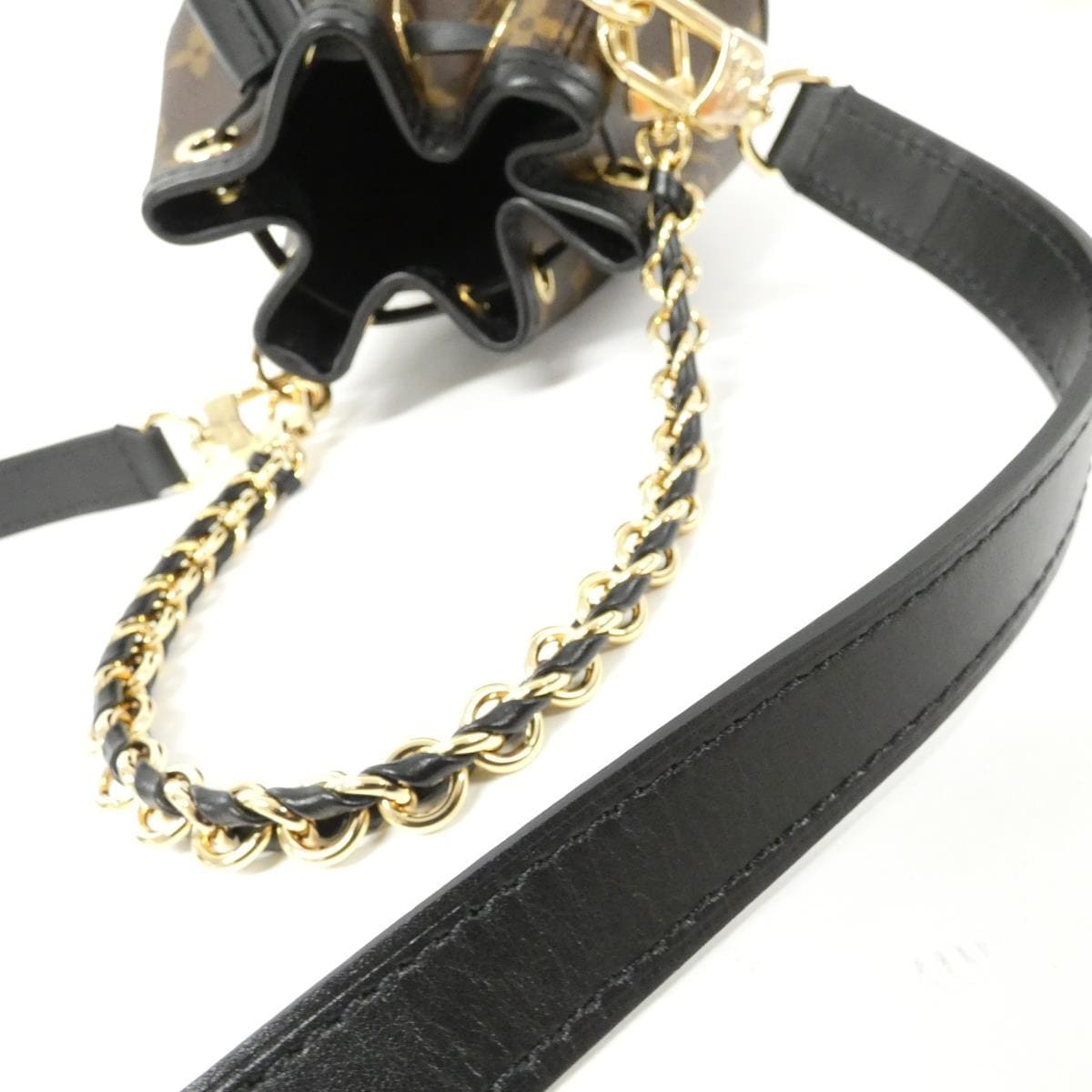 【未使用品】ルイヴィトン　モノグラム　カノエ　Ｍ８３４８０　バッグ