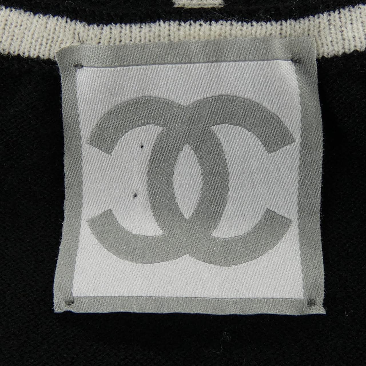 【ヴィンテージ】シャネル CHANEL P24082V01651 04A パーカー