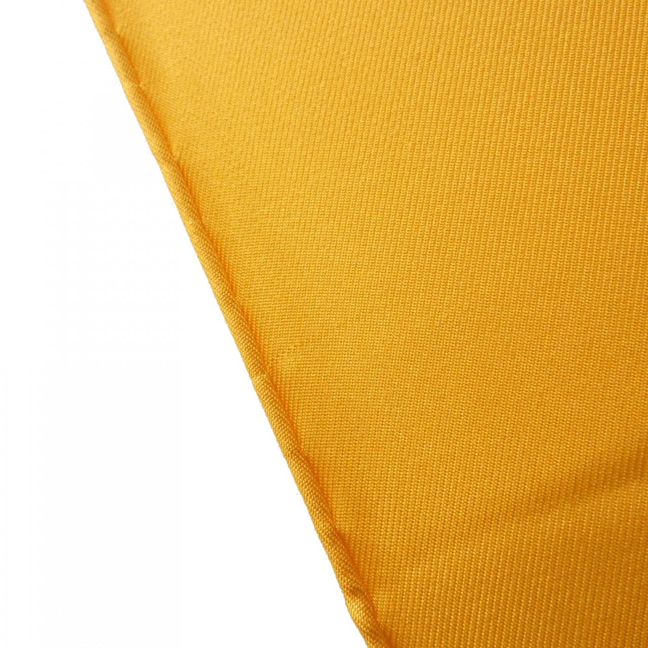 エルメス MUSEE VIVANT DU CHEVAL CHANTILLY カレ スカーフ