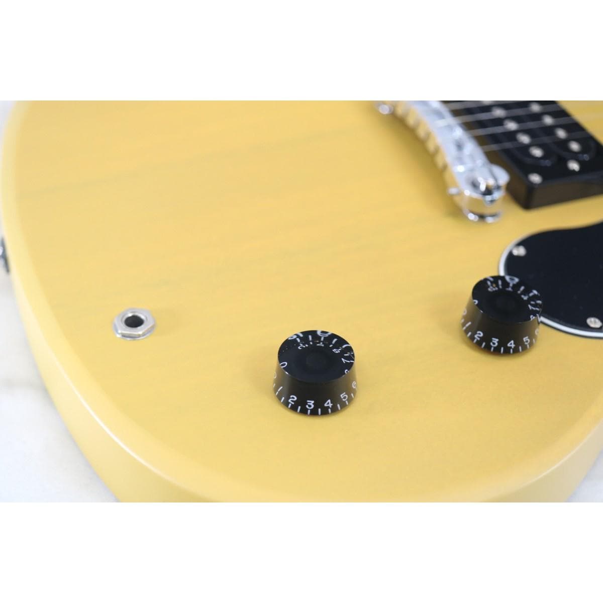 ＥＰＩＰＨＯＮＥ　　ＬＴＤ　ＳＧ　ＪＵＮＩＯＲ