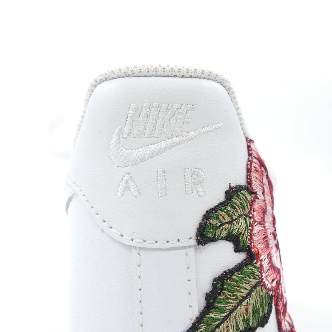 ナイキ NIKE 315122-111 スニーカー