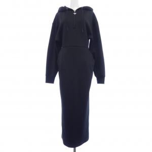 プラダ PRADA トライアングルロゴ P3K44 S232 12EE ワンピース