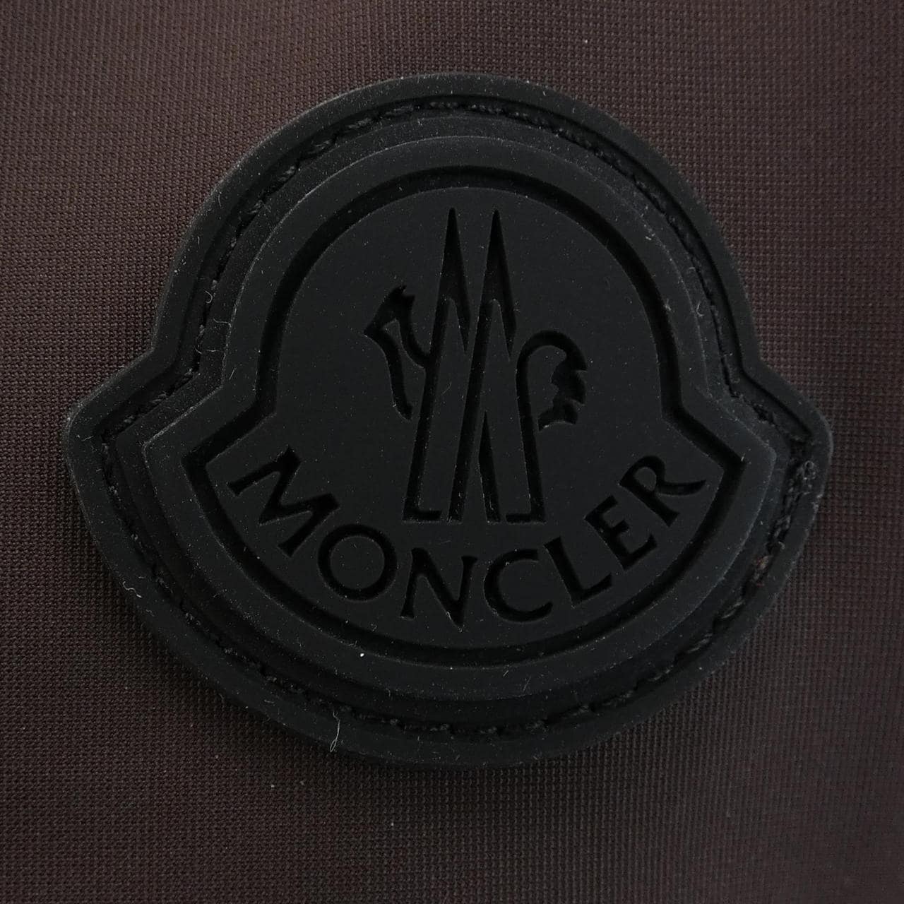 モンクレール MONCLER ダウンジャケット