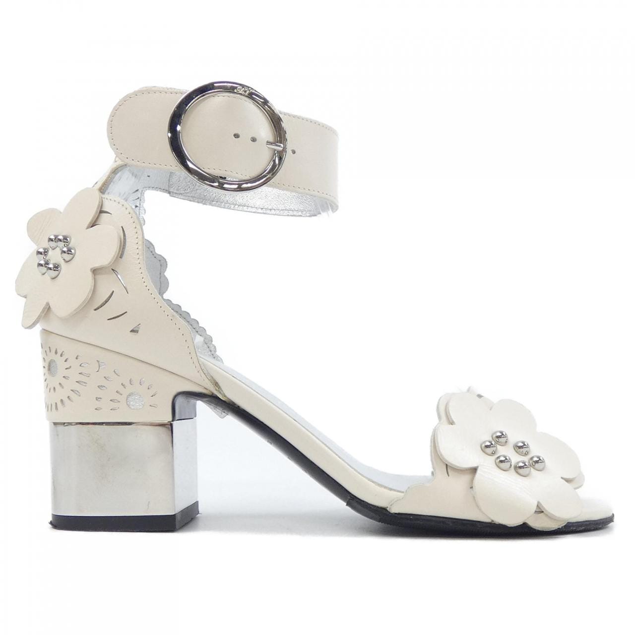 ロジェヴィヴィエ ROGER VIVIER サンダル