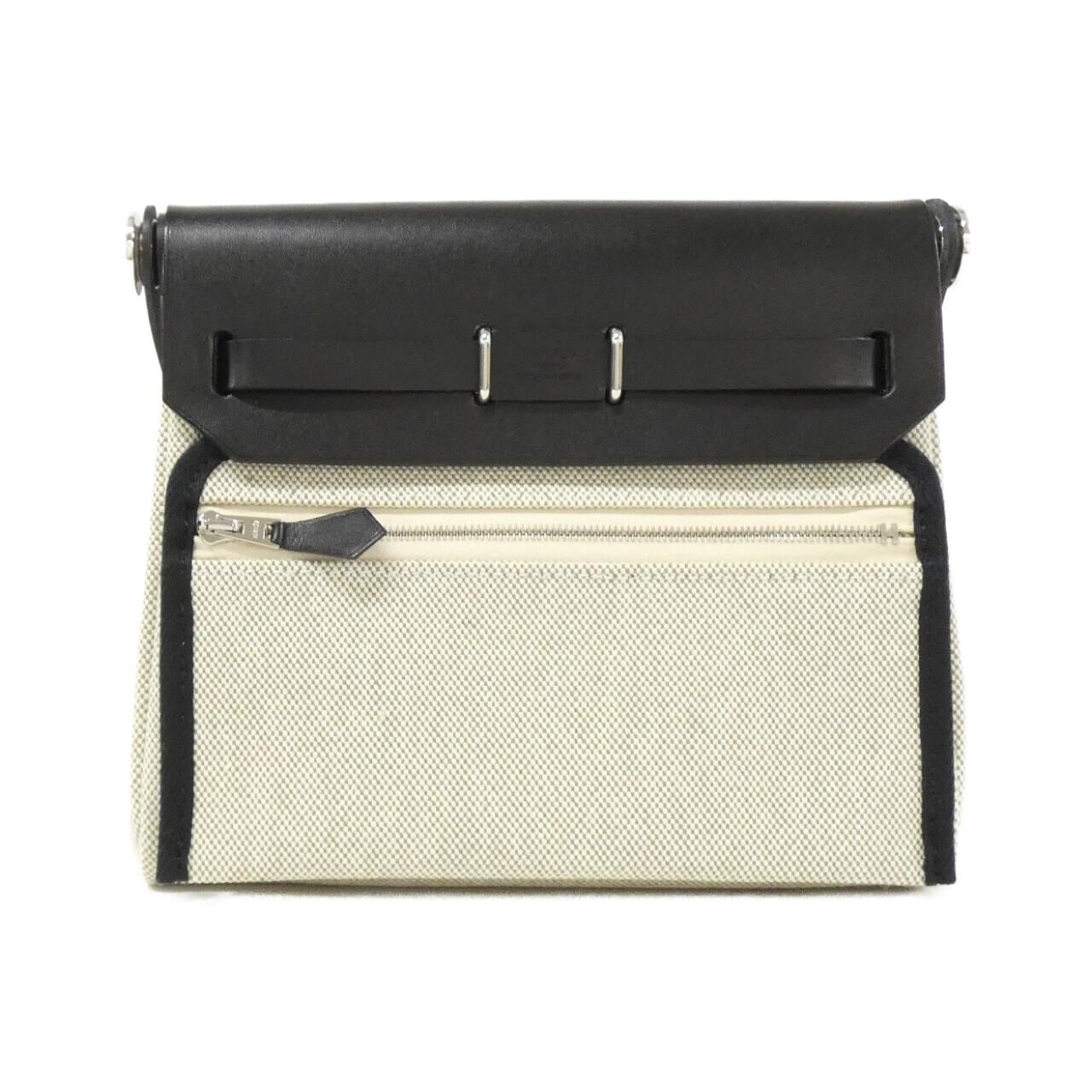 【未使用品】エルメス エールバッグ ジップ 20cm 085414CK ショルダーバッグ