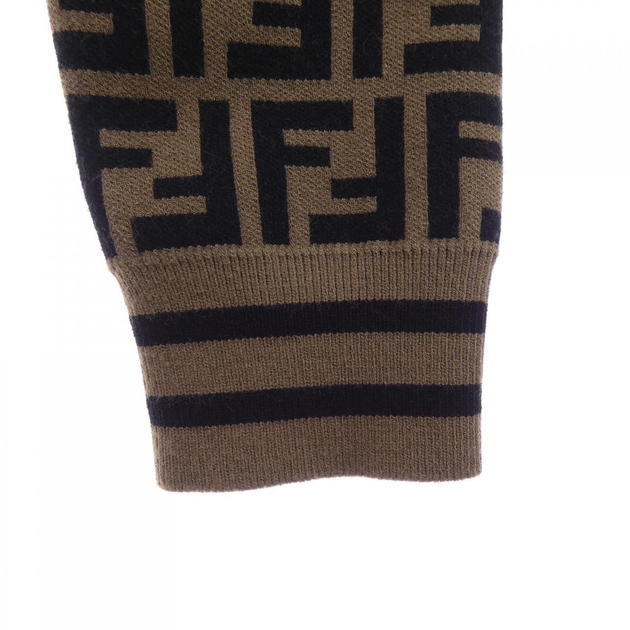 フェンディ FENDI FFモチーフ FZY703 A5QG ニット