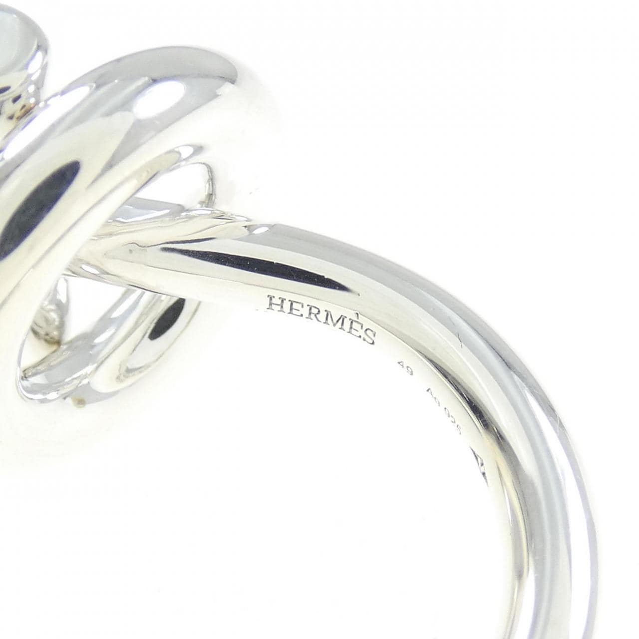 HERMES與教堂戒指