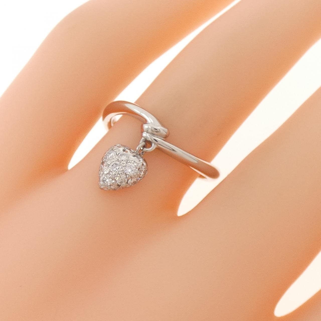 PT900 ハート ダイヤモンド リング 0.23CT