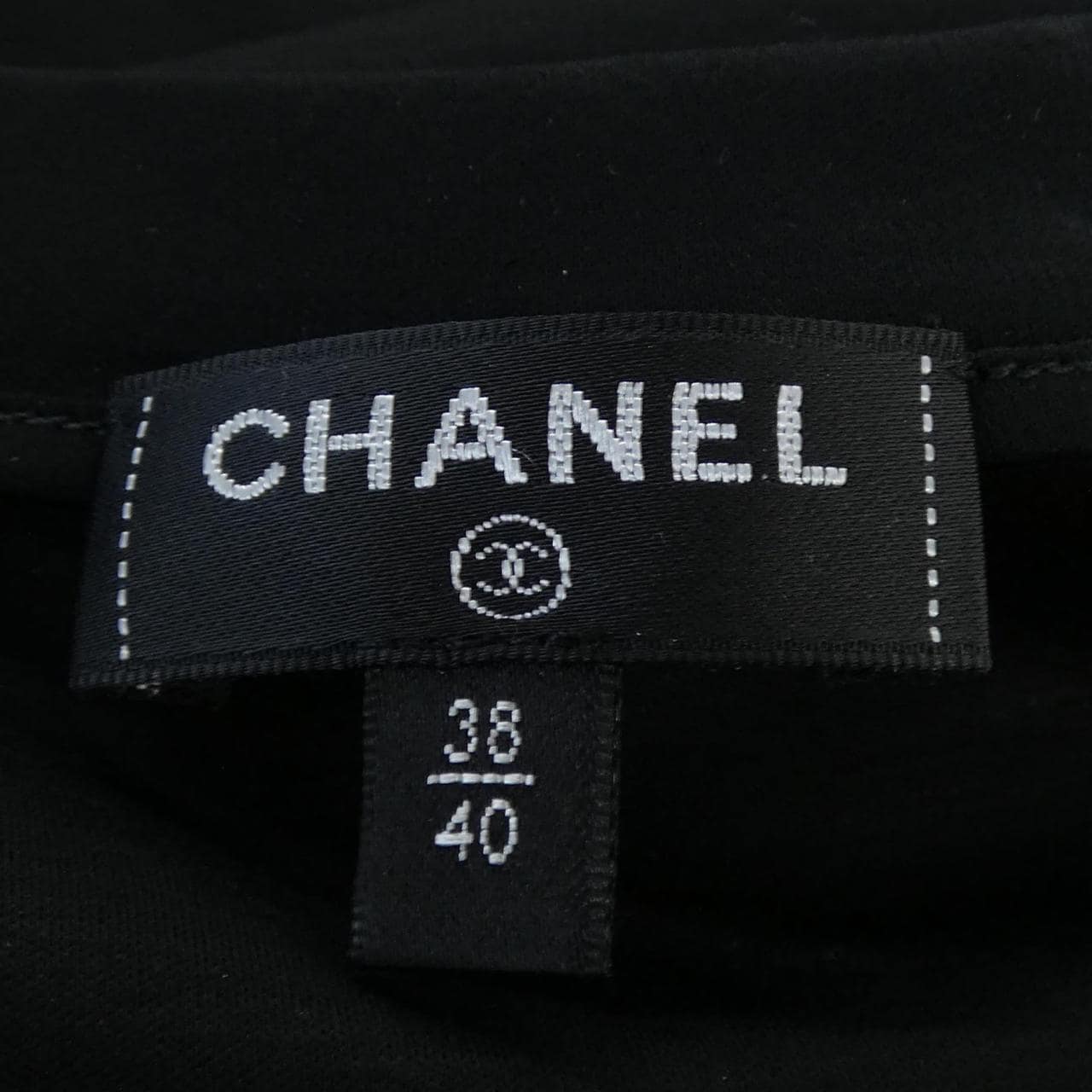 シャネル CHANEL P64269K60251 20S Tシャツ