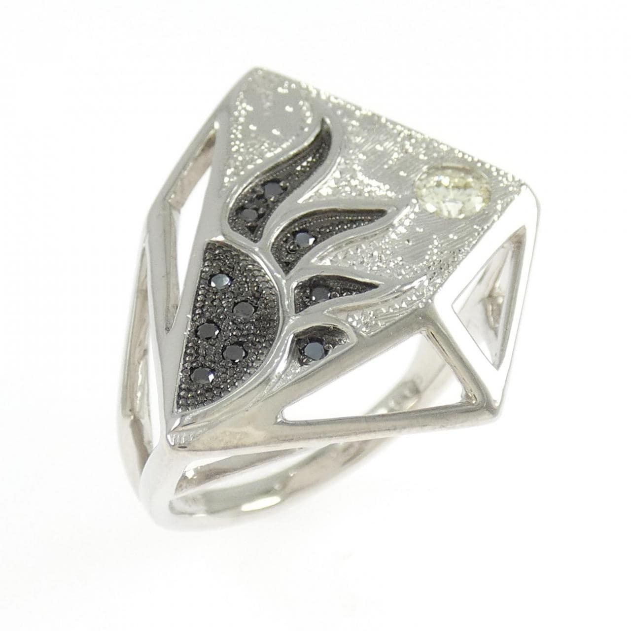 名執左結里 ダイヤモンド リング 0.173CT