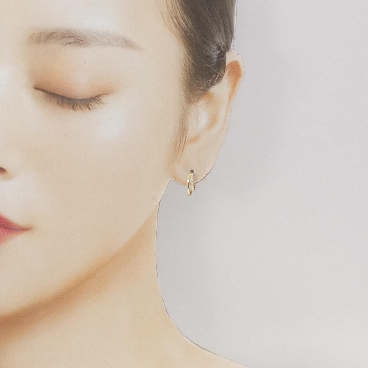 【新品】K10YG ダイヤモンド ピアス 0.08CT