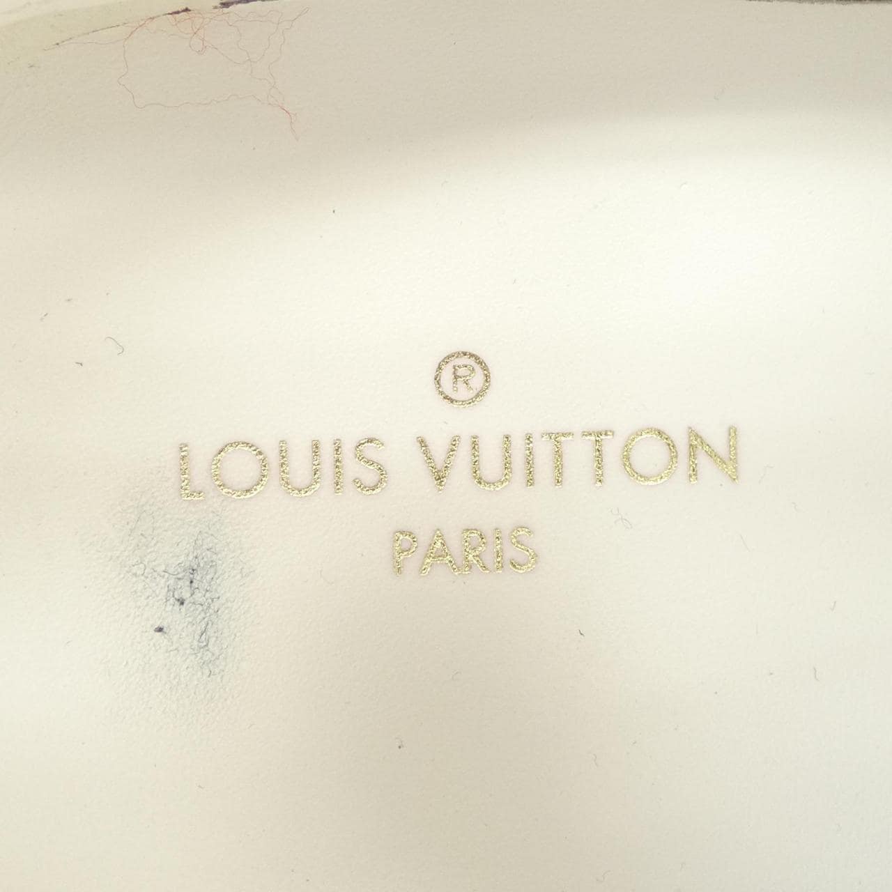 ルイヴィトン LOUIS VUITTON ランアウェイライン スニーカー