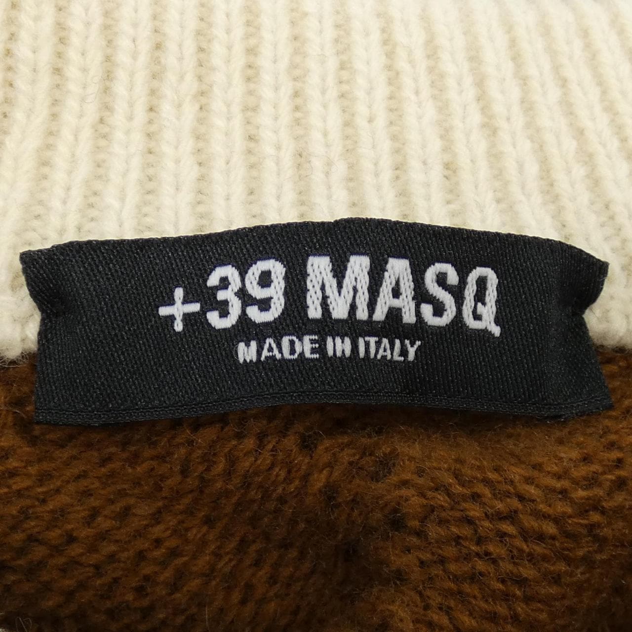 +39MASQ ニット