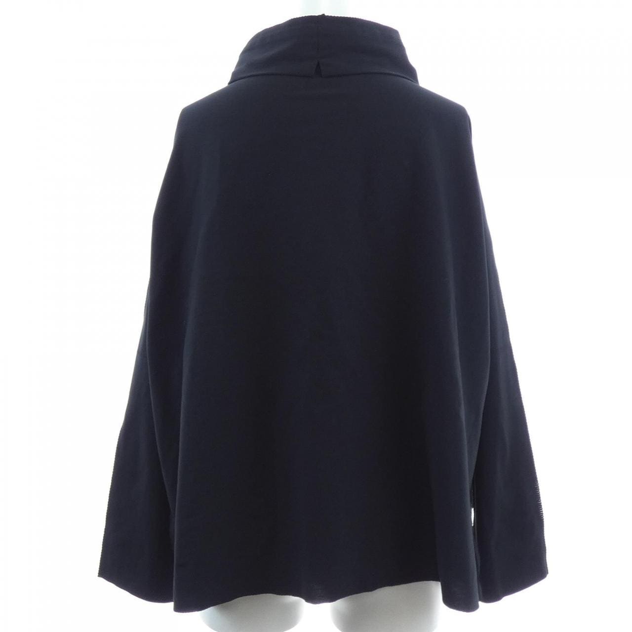 ミーイッセイミヤケ me ISSEY MIYAKE MI02KJ553 トップス