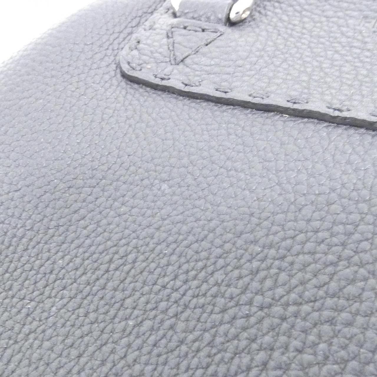 フェンディ SELLERIA アデーレ 8BN255 NDU バッグ