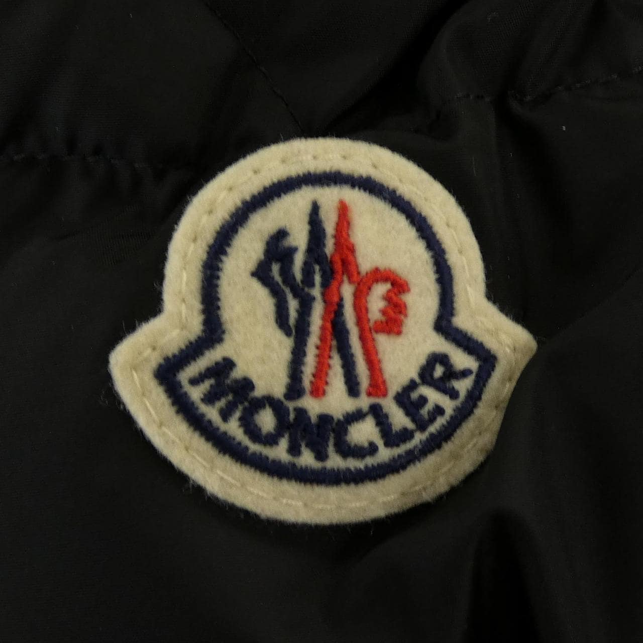 モンクレール MONCLER CLUNY ダウンジャケット