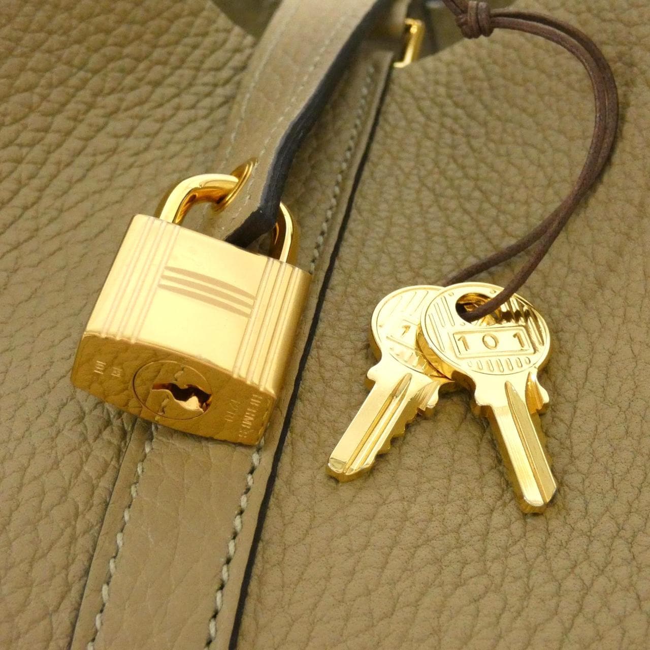 エルメス ピコタン ロック MM 060991CC バッグ