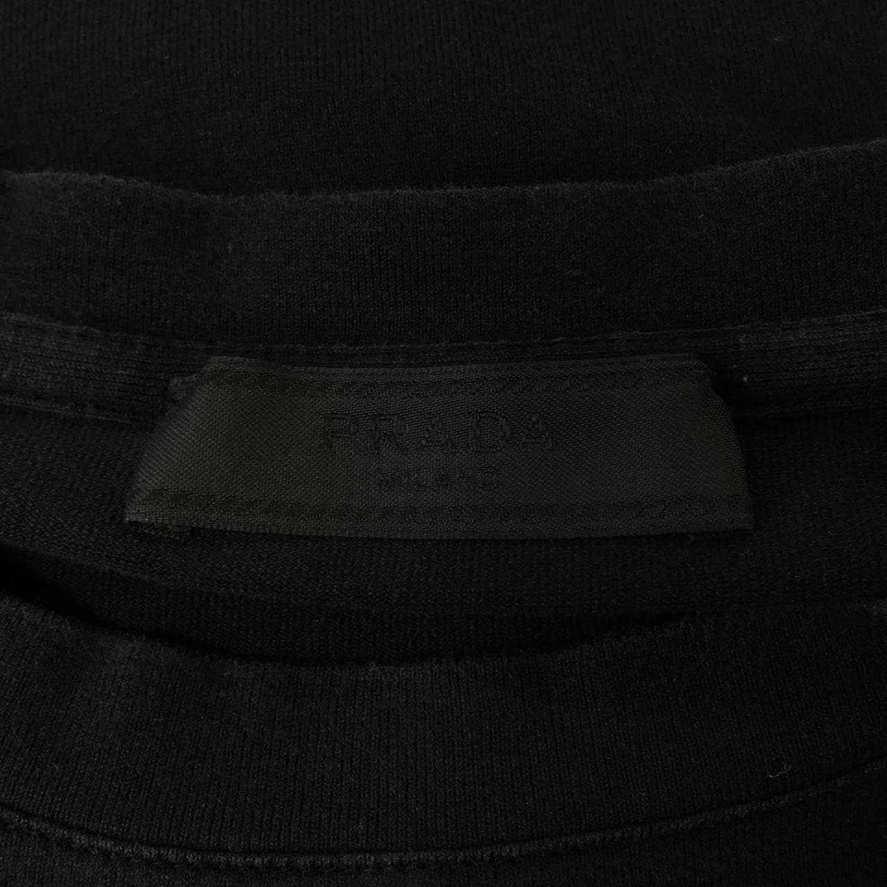 プラダ PRADA SJN250 Tシャツ