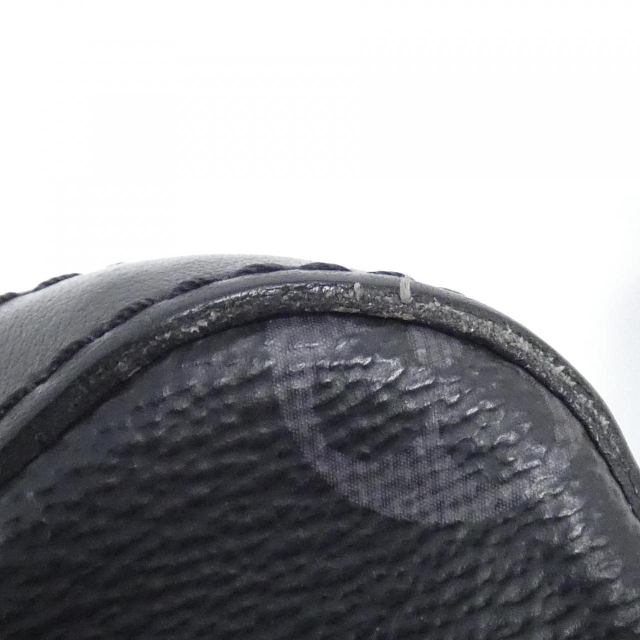 ルイヴィトン モノグラム エクリプス リバース トリオ メッセンジャー M69443 ショルダーバッグ