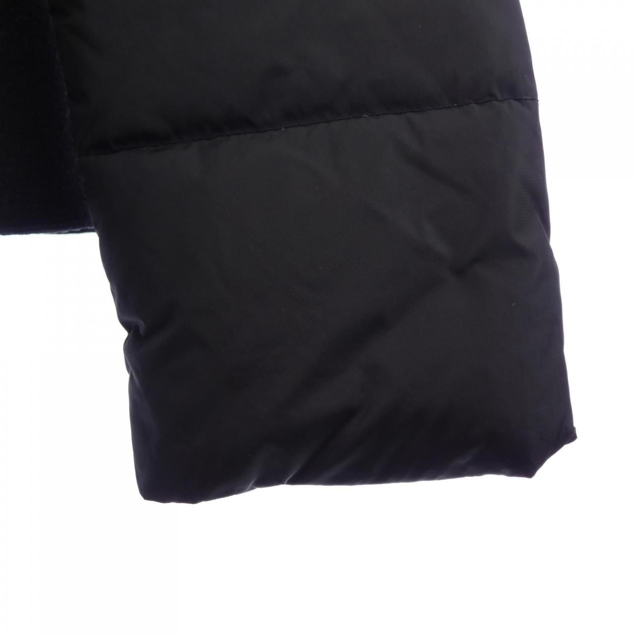 モンクレール MONCLER NESEA ダウンジャケット