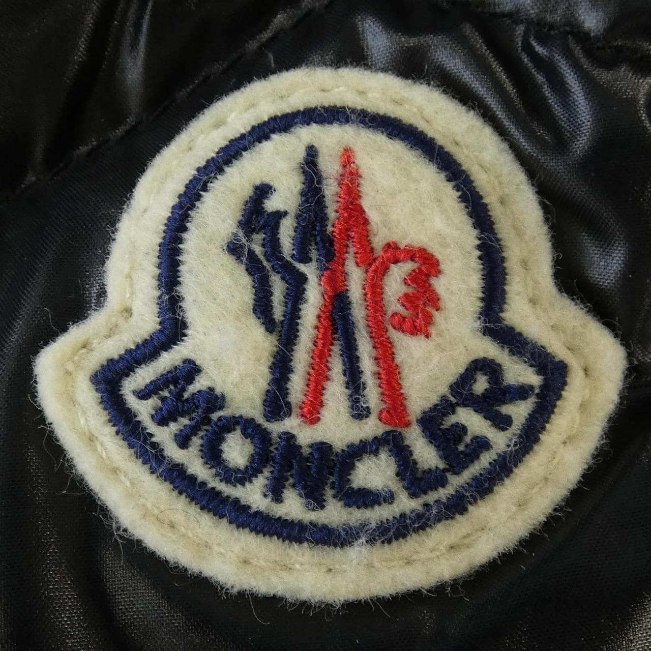 モンクレール MONCLER ダウンコート