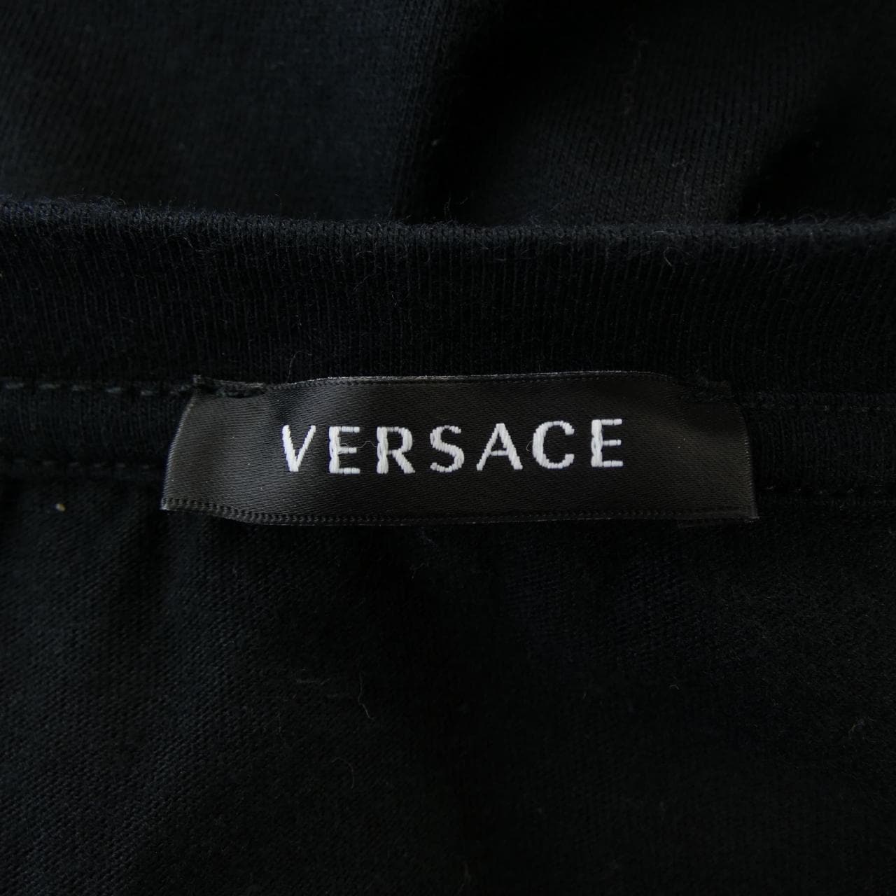 ヴェルサーチェ VERSACE 1006098 Tシャツ
