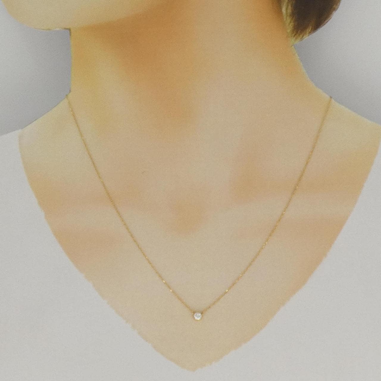 オレフィーチェ ダイヤモンド ネックレス 0.10CT