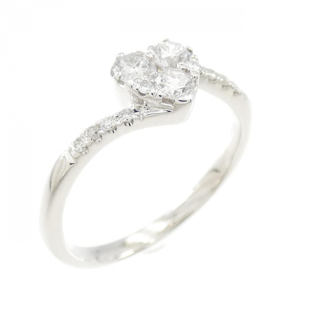 K18WG heart Diamond ring 0.35CT