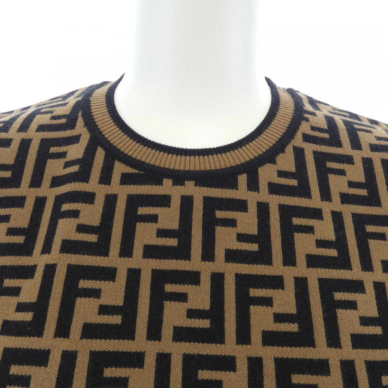 フェンディ FENDI FFモチーフ FZY702 A5QG ニット