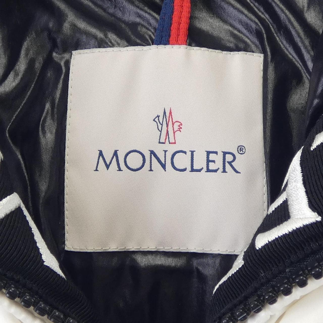 モンクレール MONCLER 68950 BARONNIES ダウンジャケット