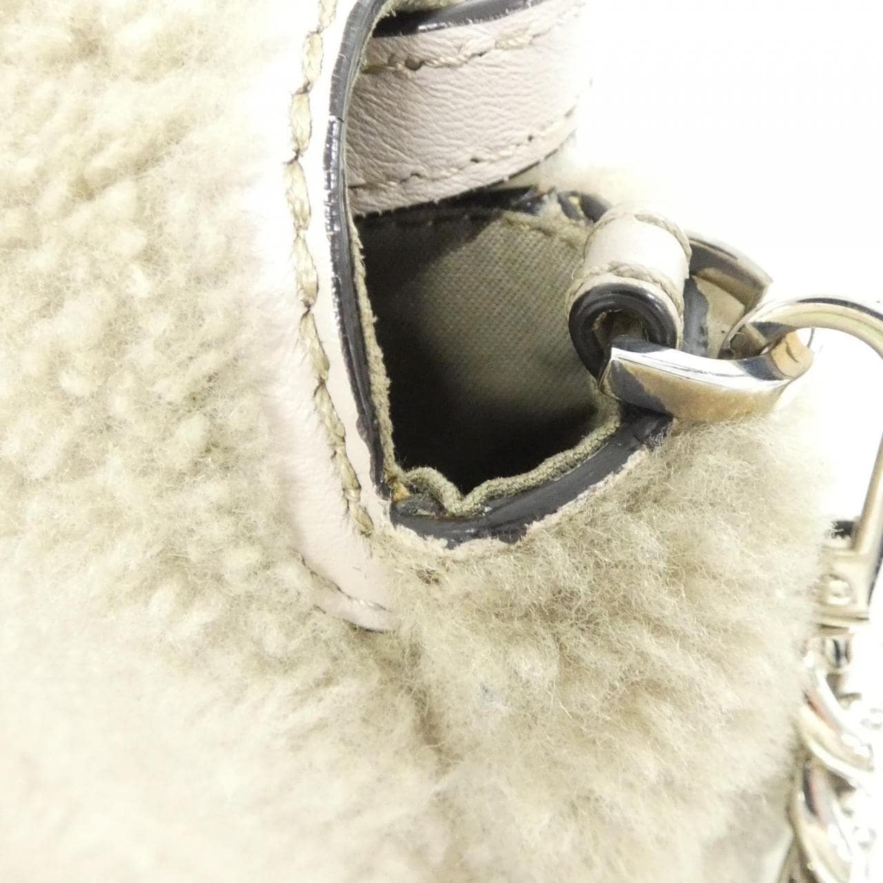 フェンディ 3BAGUETTE 8BR757 5C1 ショルダーバッグ