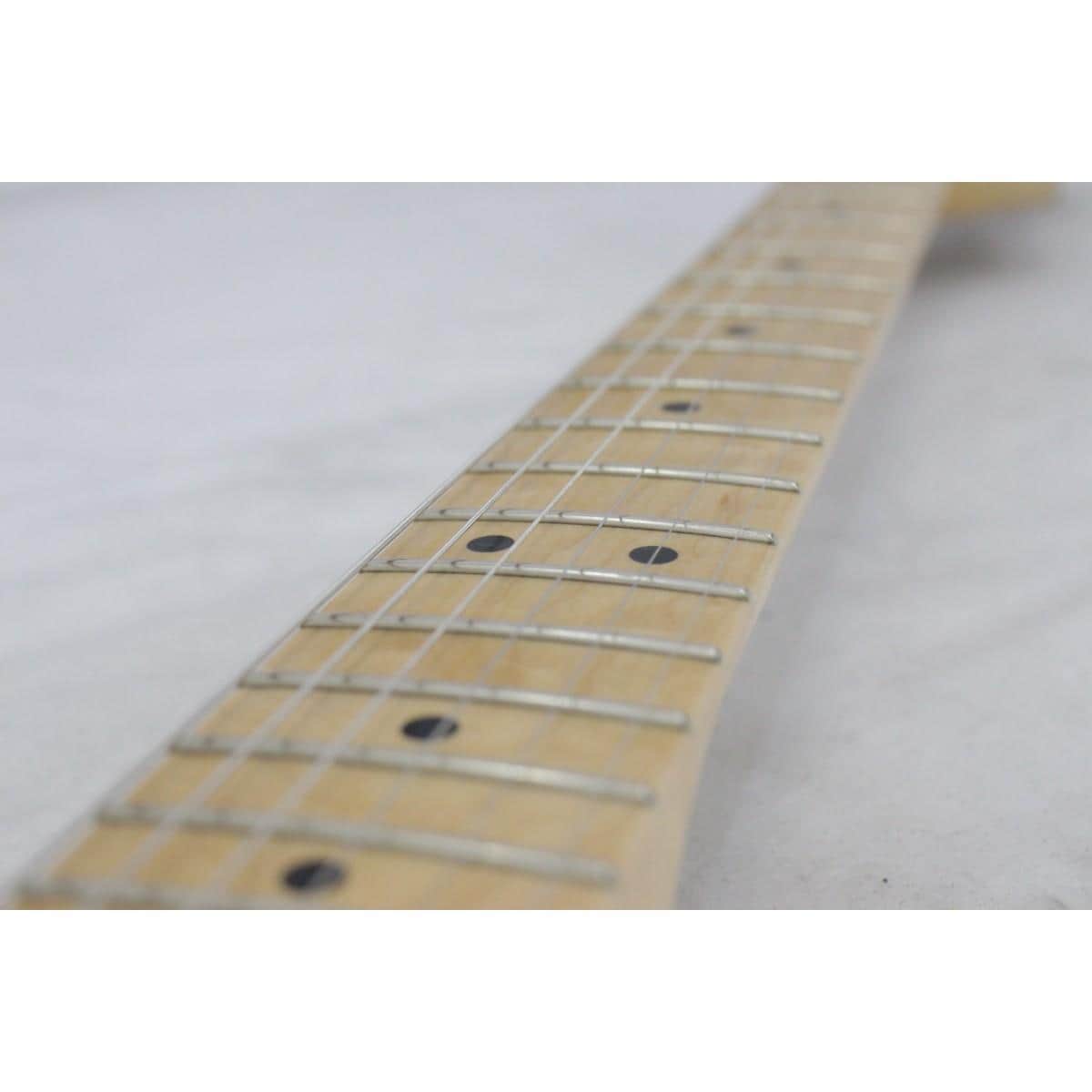 ＦＥＮＤＥＲ　ＡＭＥＲＩＣＡＮ　ＤＥＬＵＸＥ　ＳＴ