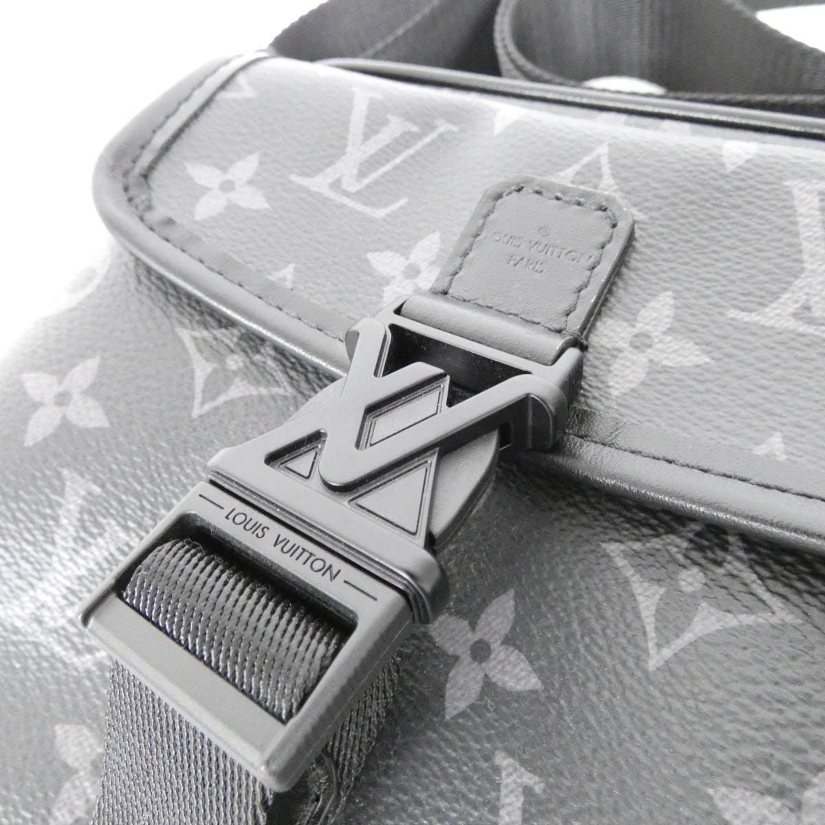 【未使用品】ルイヴィトン　モノグラム　エクリプス　ゲットアウェイ　メッセンジャー　Ｍ１２５１８　ショルダーバッグ