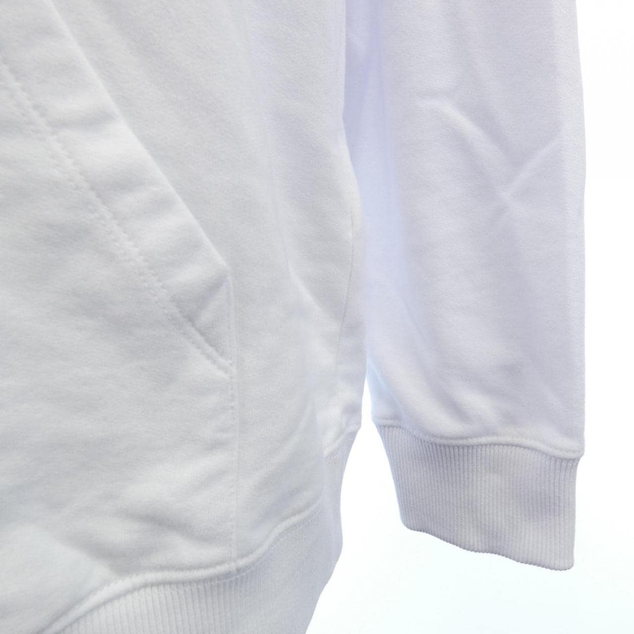 フェンディ FENDI POKEMON KAIRYU ポケモン FS9627 AQFY パーカー