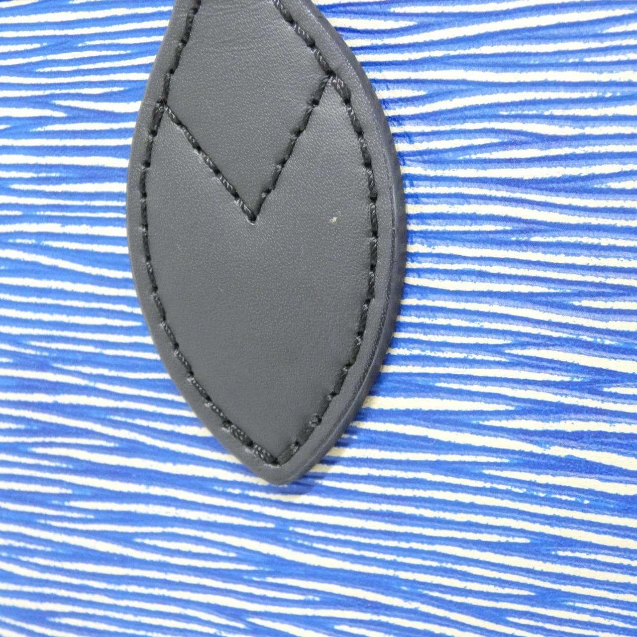 ルイヴィトン エピ デニム ネヴァーフル MM M51053 バッグ