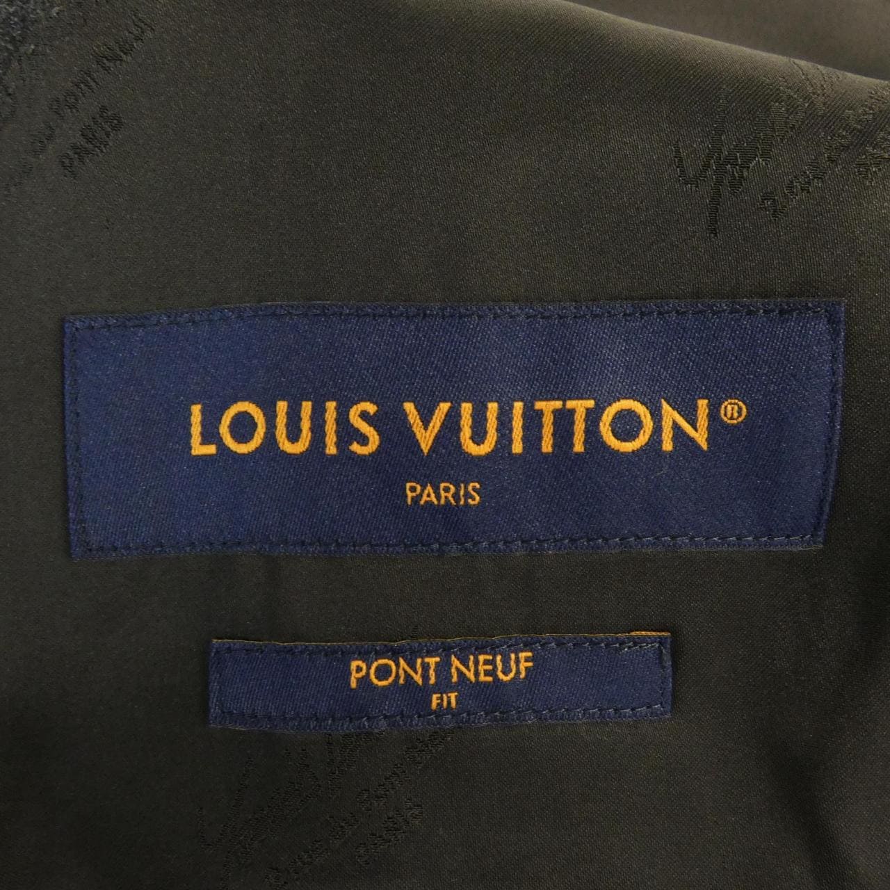 ルイヴィトン LOUIS VUITTON HSFJ7EKQ0 ジャケット