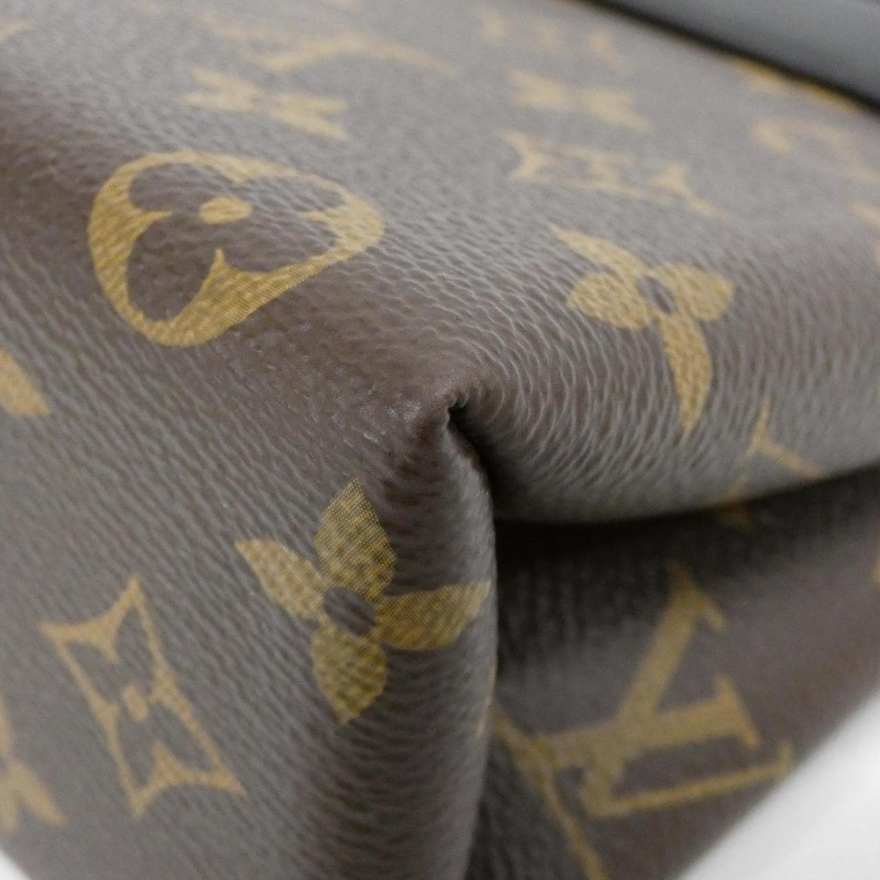 ルイヴィトン モノグラム ロッキーBB M44141 バッグ