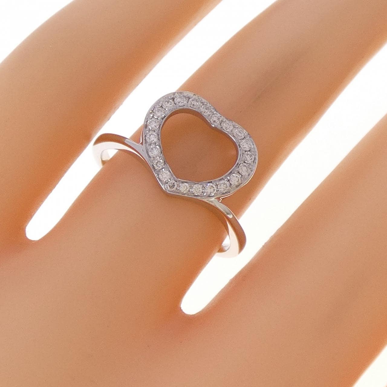 750WG ハート ダイヤモンド リング 0.18CT