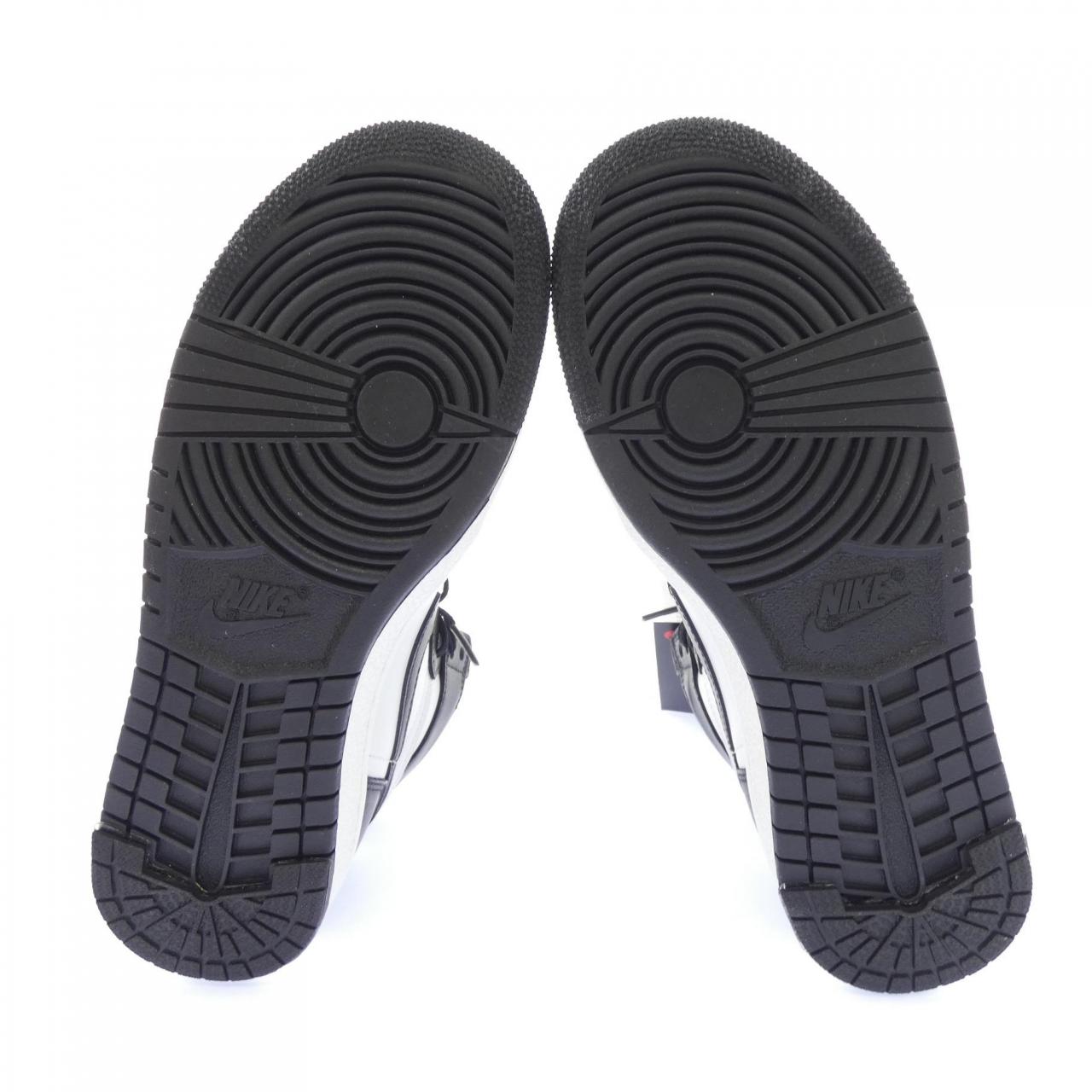 ナイキ ジョーダン NIKE JORDAN BQ4422-001 スニーカー