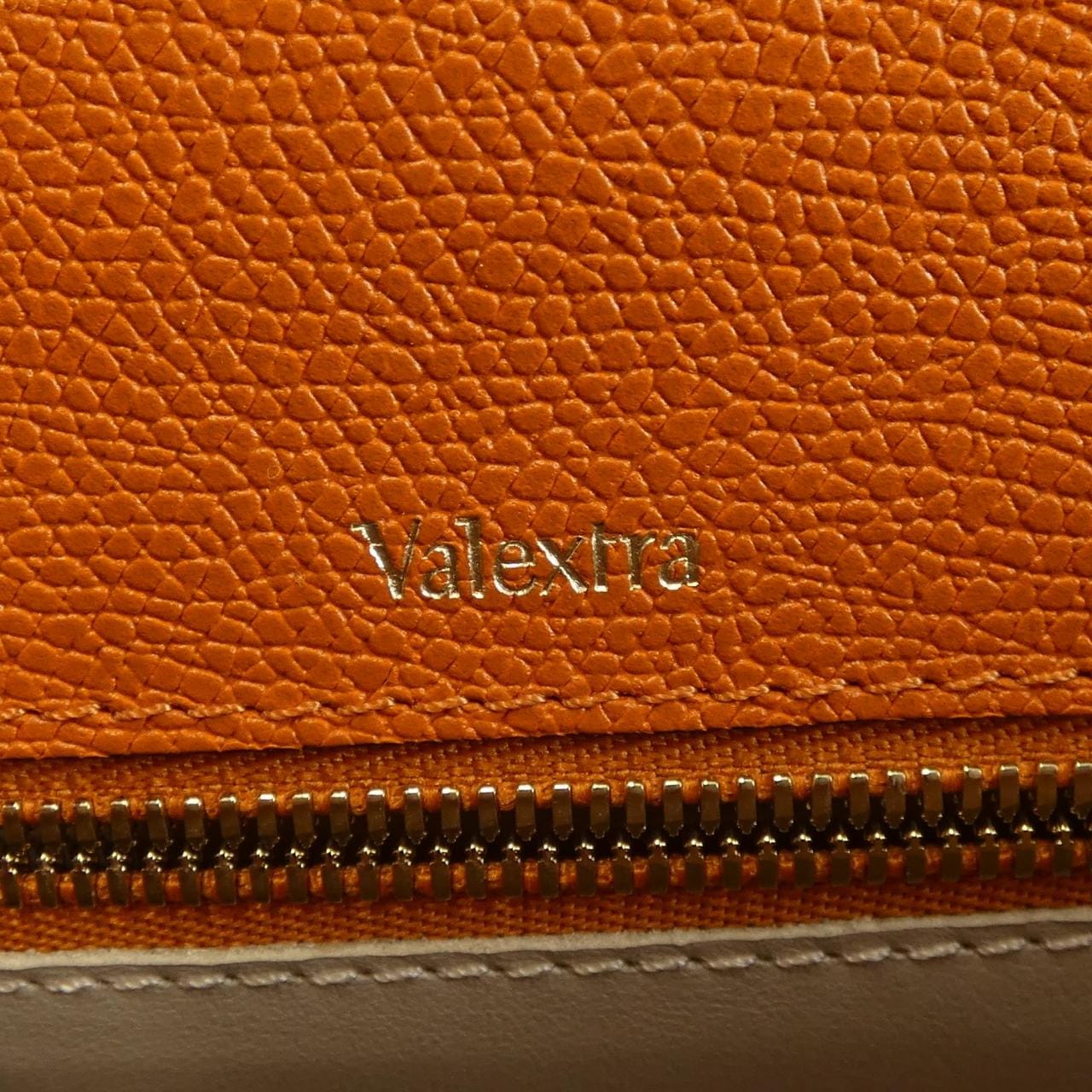 ヴァレクストラ VALEXTRA BAG