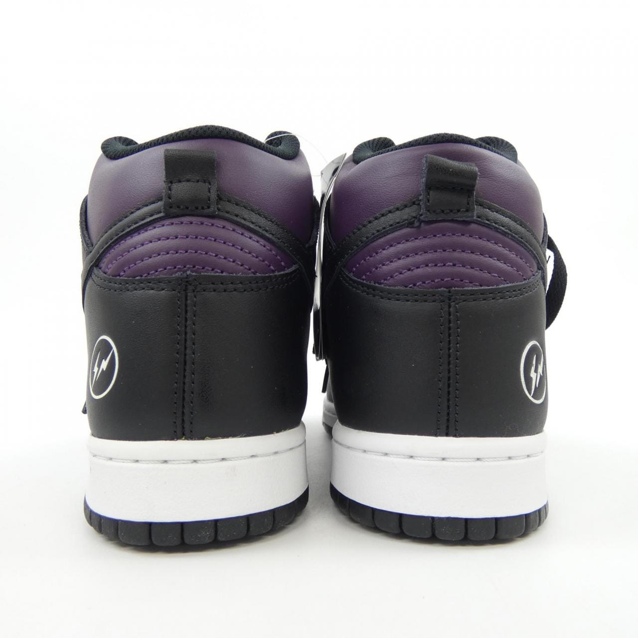 ナイキ NIKE DJ0382-600 スニーカー