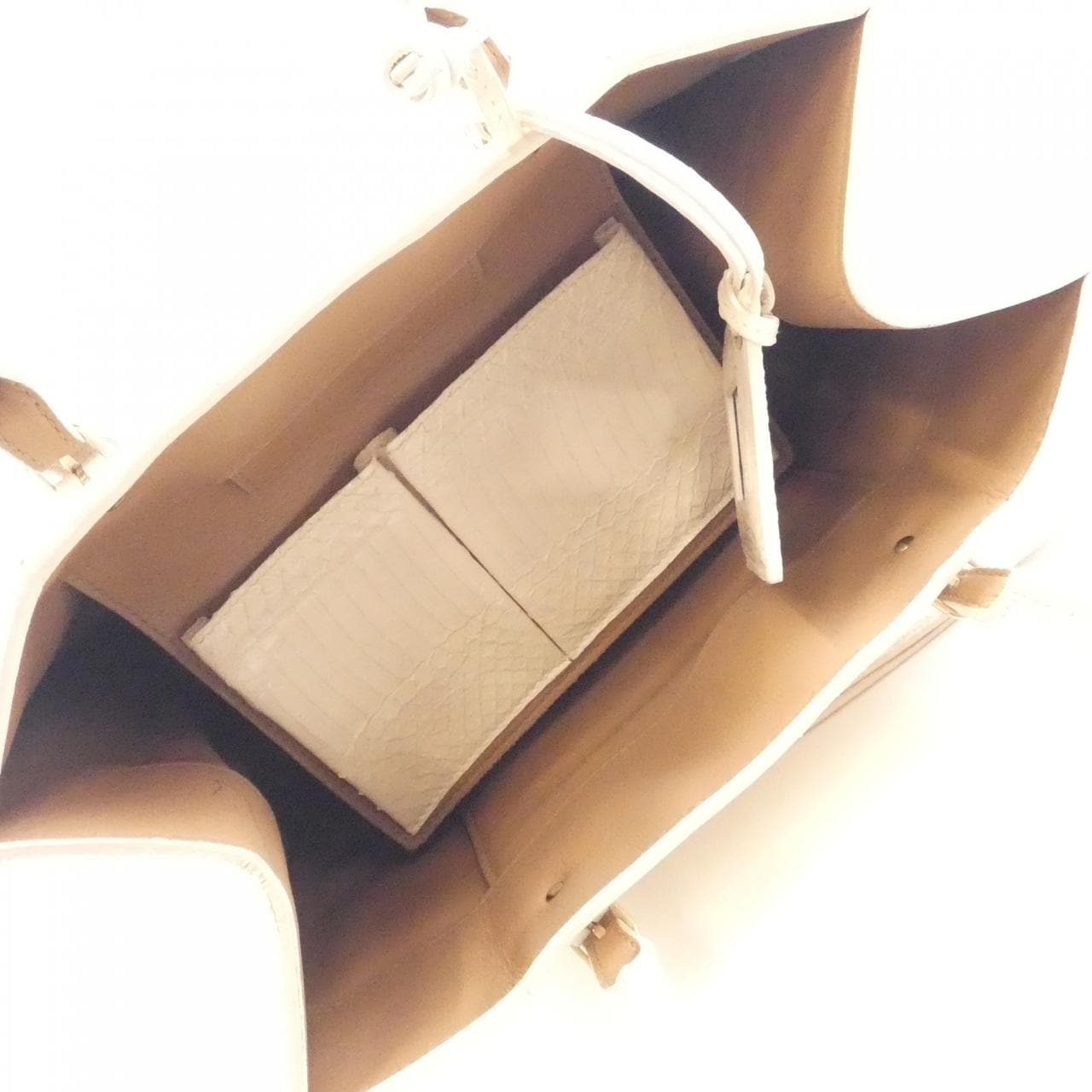 バレンシアガ THE PAPIER 338582 LC70J バッグ