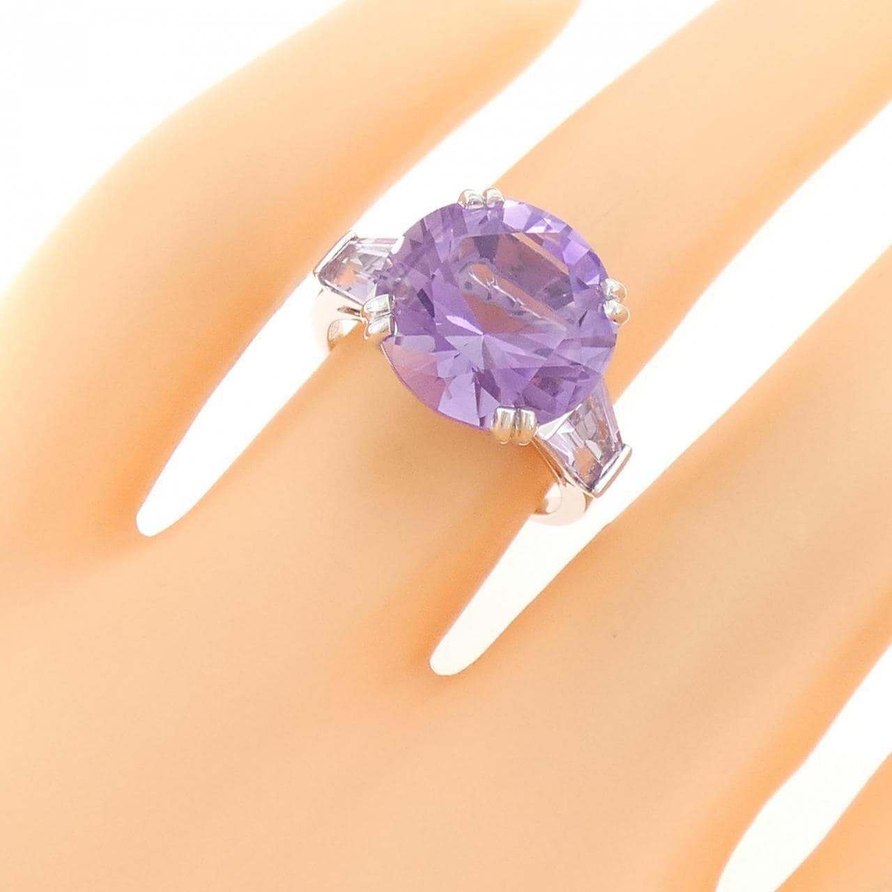 MAUBOUSSIN Amethyst Ring