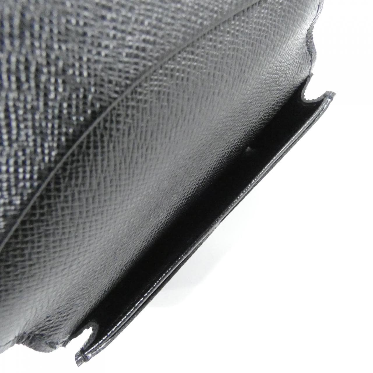 ルイヴィトン タイガ アンヴェロップ カルト ドゥ ヴィジット M30922 カードケース