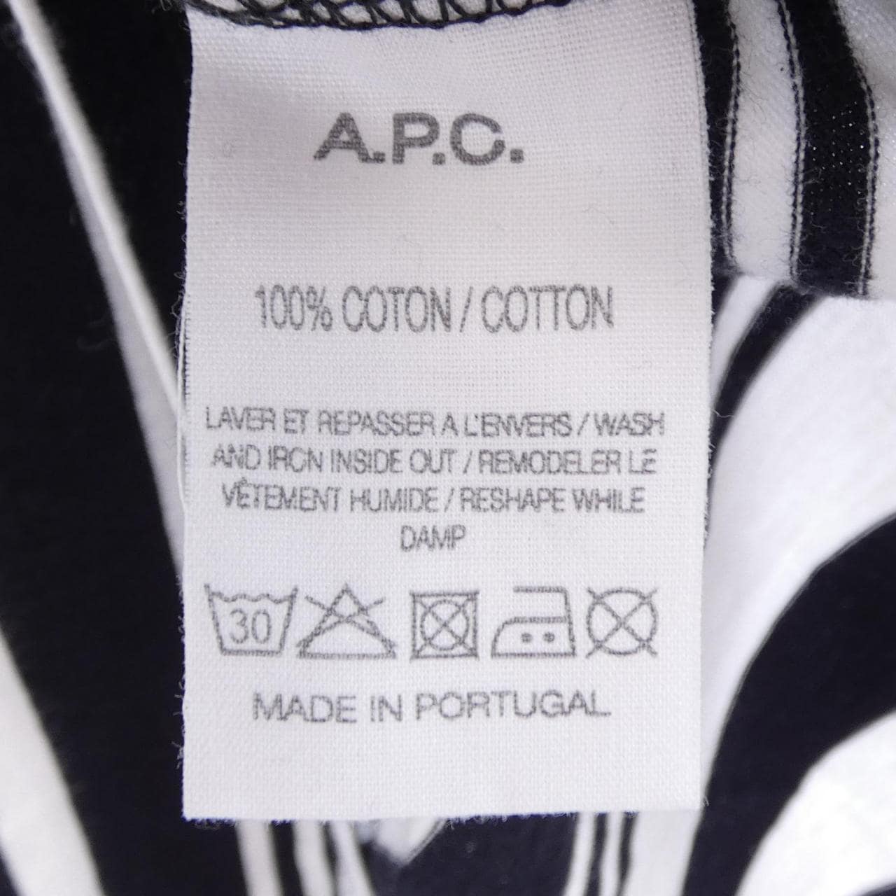 アーペーセー A.P.C. Tシャツ