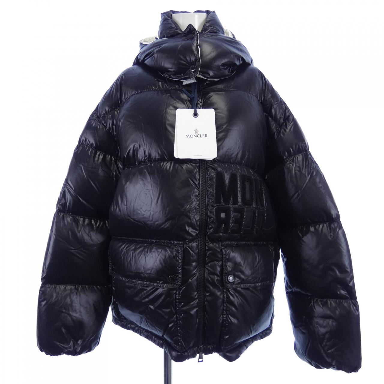 モンクレール MONCLER ダウンジャケット