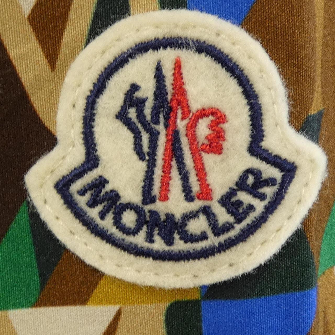 モンクレール MONCLER J10912F00004 S／Sシャツ