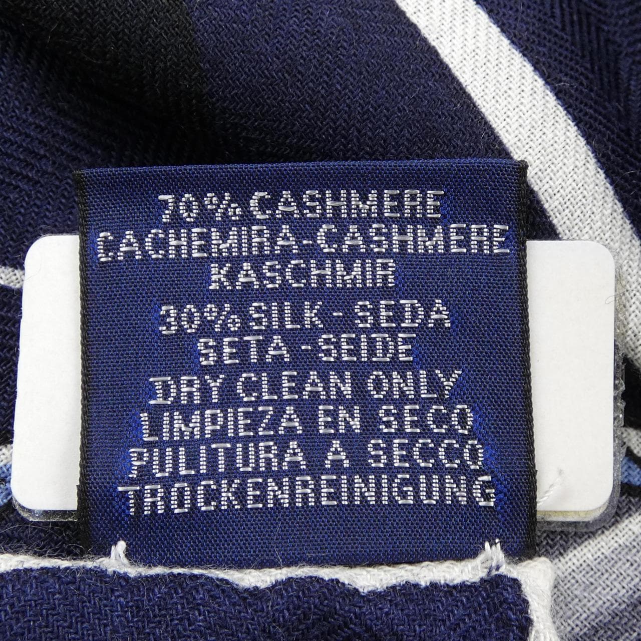 HERMES愛馬仕披肩