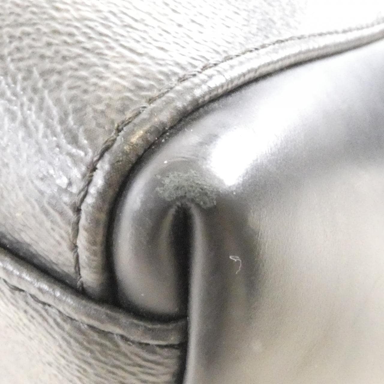 ルイヴィトン モノグラム エクリプス メッセンジャー ヴォワヤージュ MM M40510 ショルダーバッグ