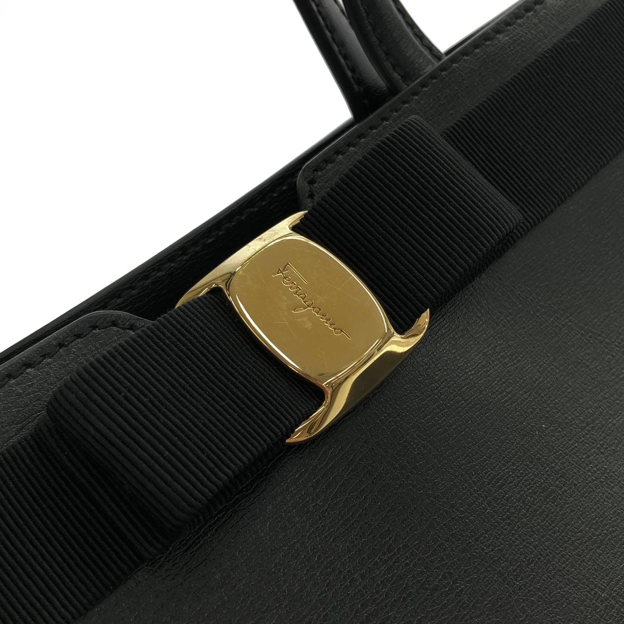 サルヴァトーレフェラガモ 21 I290 バッグ